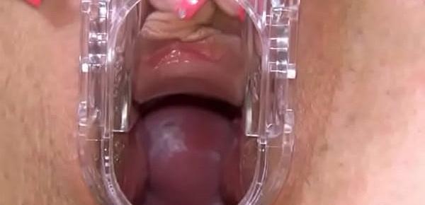  Gyno toy and hard pussy opening